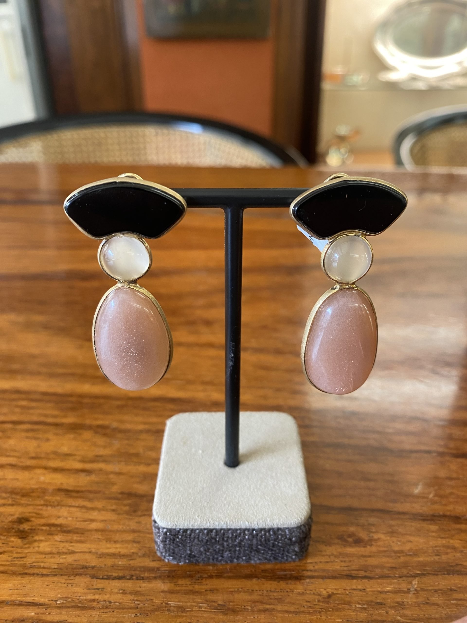 Orecchini onice, pietra di luna e morganite