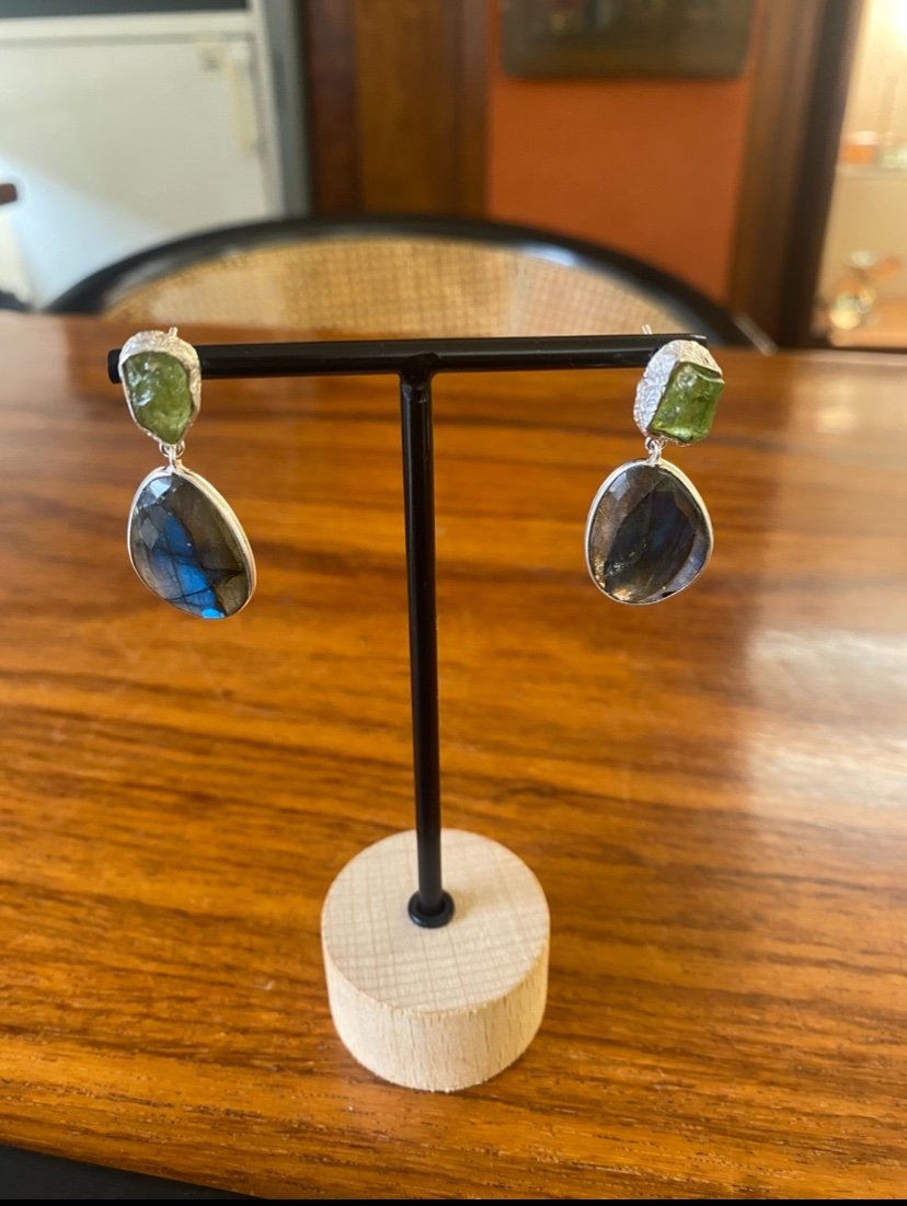 Orecchini peridoto e labradorite